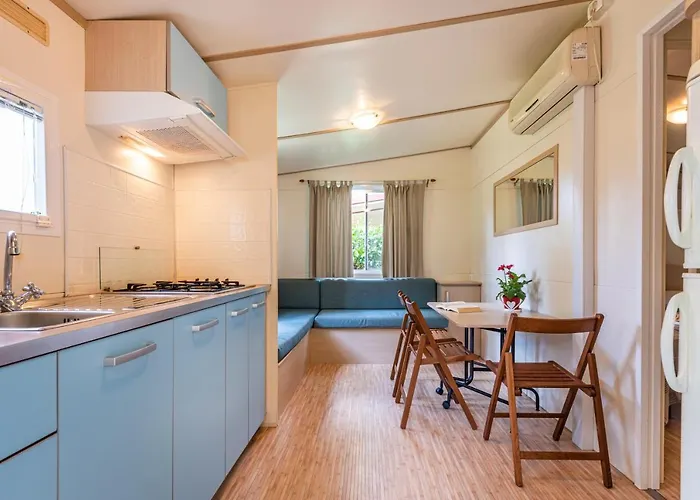 Borgo Mulino D'acqua 3* 奥特朗托