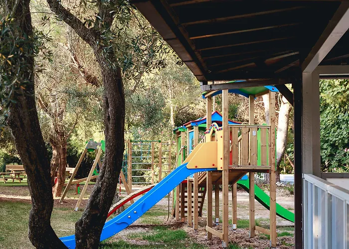 Borgo Mulino D'acqua 3* 奥特朗托