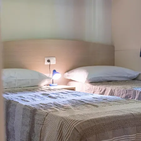 Borgo Mulino D'acqua אתר קמפינג 3*