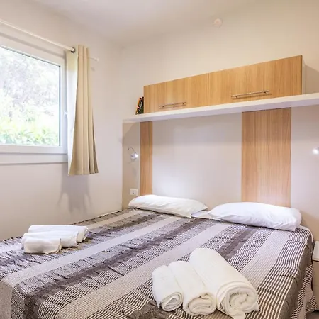 Borgo Mulino D'acqua אתר קמפינג 3*