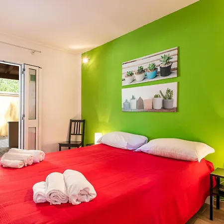 Borgo Mulino D'acqua אתר קמפינג 3*