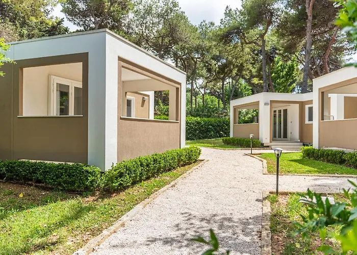 Borgo Mulino D'acqua Campsite 3*